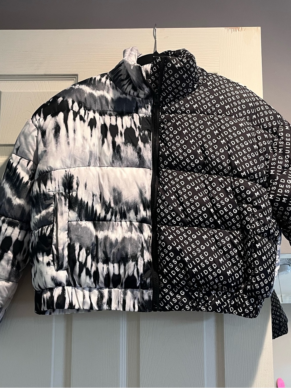 Missguided Black & White Logo Puffer Jacket